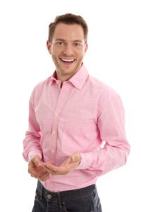 what to wear with a pink shirt men